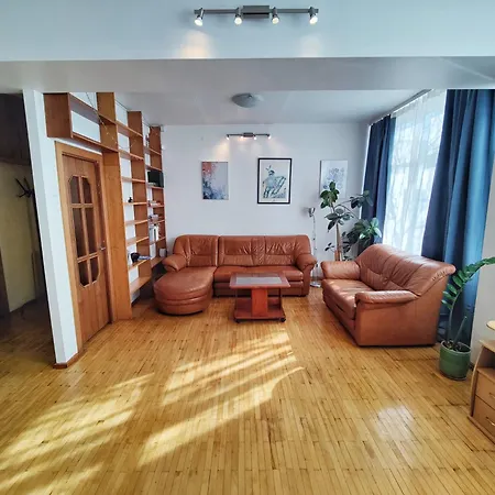 Spacious Apartment Near Old Town Vilnius Exterior photo