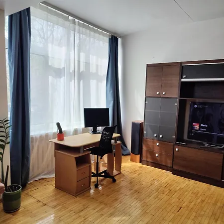 Spacious Apartment Near Old Town Vilnius Exterior photo
